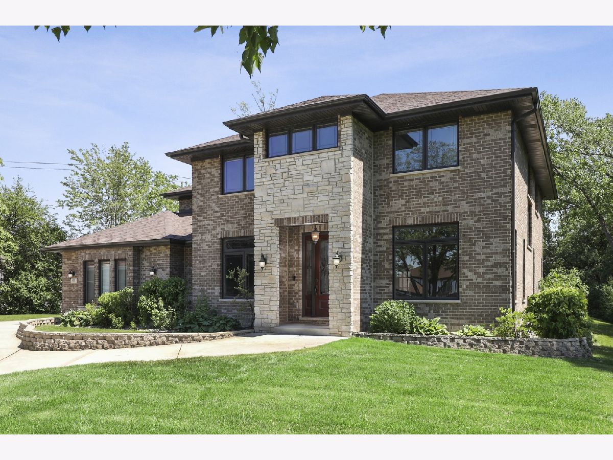 Homes Sold Forest Glen Oak Brook Illinois, 200 Wood Glen