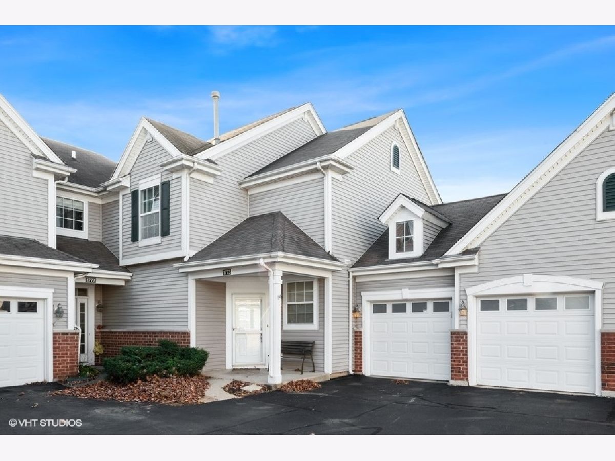 Townhomes & Homes Sold Briarcourt Villas Aurora Illinois, 1773 Pontarelli