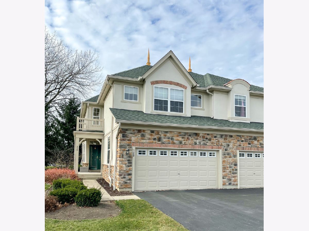 Townhomes Sold Bay Tree/greggs Landing Vernon Hills Illinois, 328 Bay Tree