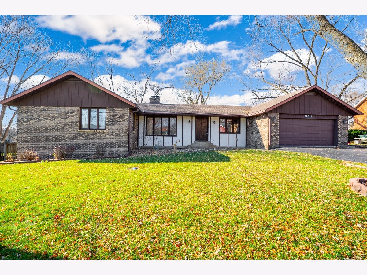 Homes Sold Leland Hills Channahon Illinois, 22624 Joseph