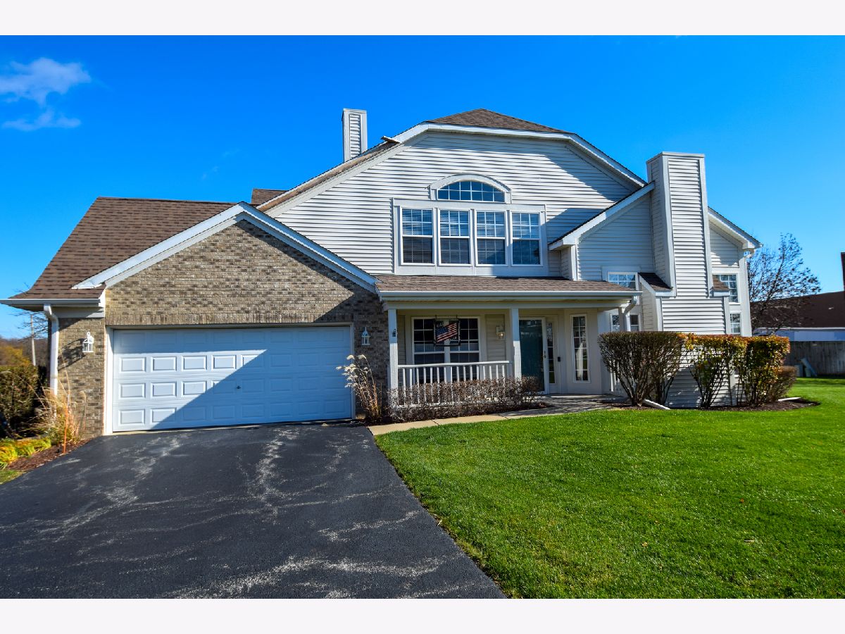 Townhomes & Condos & Homes Sold Riverwalk Plainfield Illinois, 4704 Riverwalk