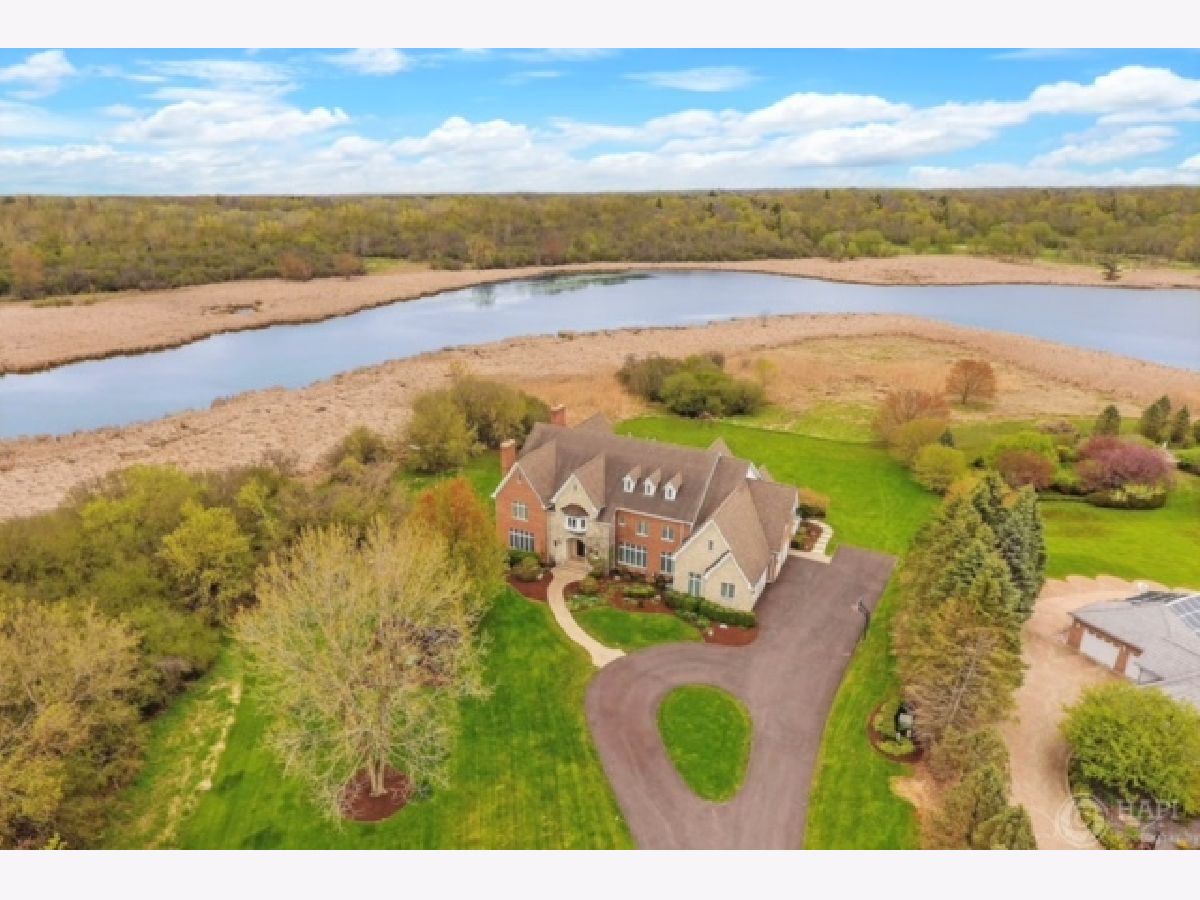 Homes Sold Biltmore Barrington Illinois, 213 Signal Hill