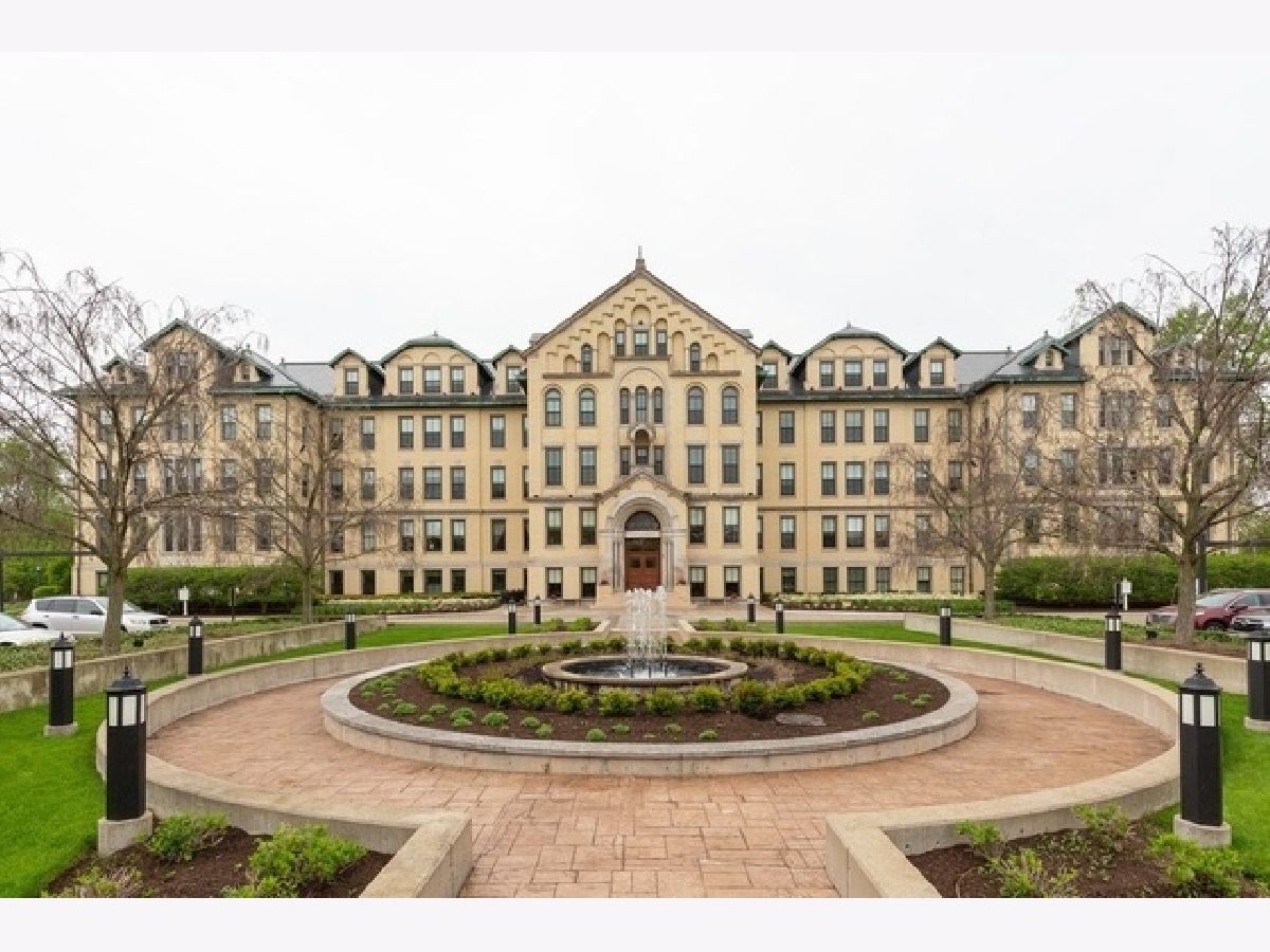 Condominiums Sold Mallinckrodt In The Park Wilmette Illinois, 1041 Ridge