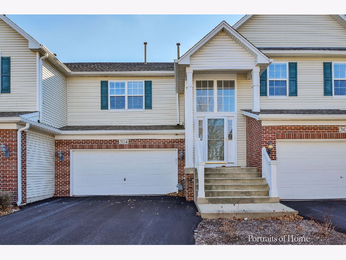 Townhomes Sold Fairway View North Aurora Illinois, 304 Ridge