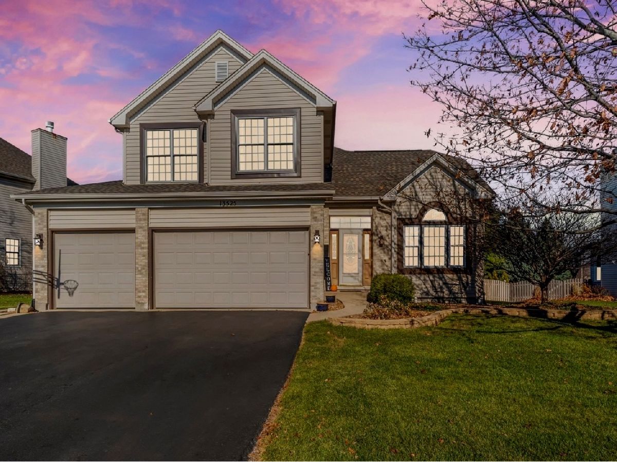 Homes & Condos & Townhomes Sold Eagle Chase Plainfield Illinois, 13525 Golden Meadow