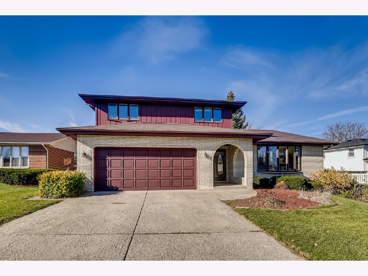 Homes Sold Raintree Tinley Park Illinois, 17406 Avon