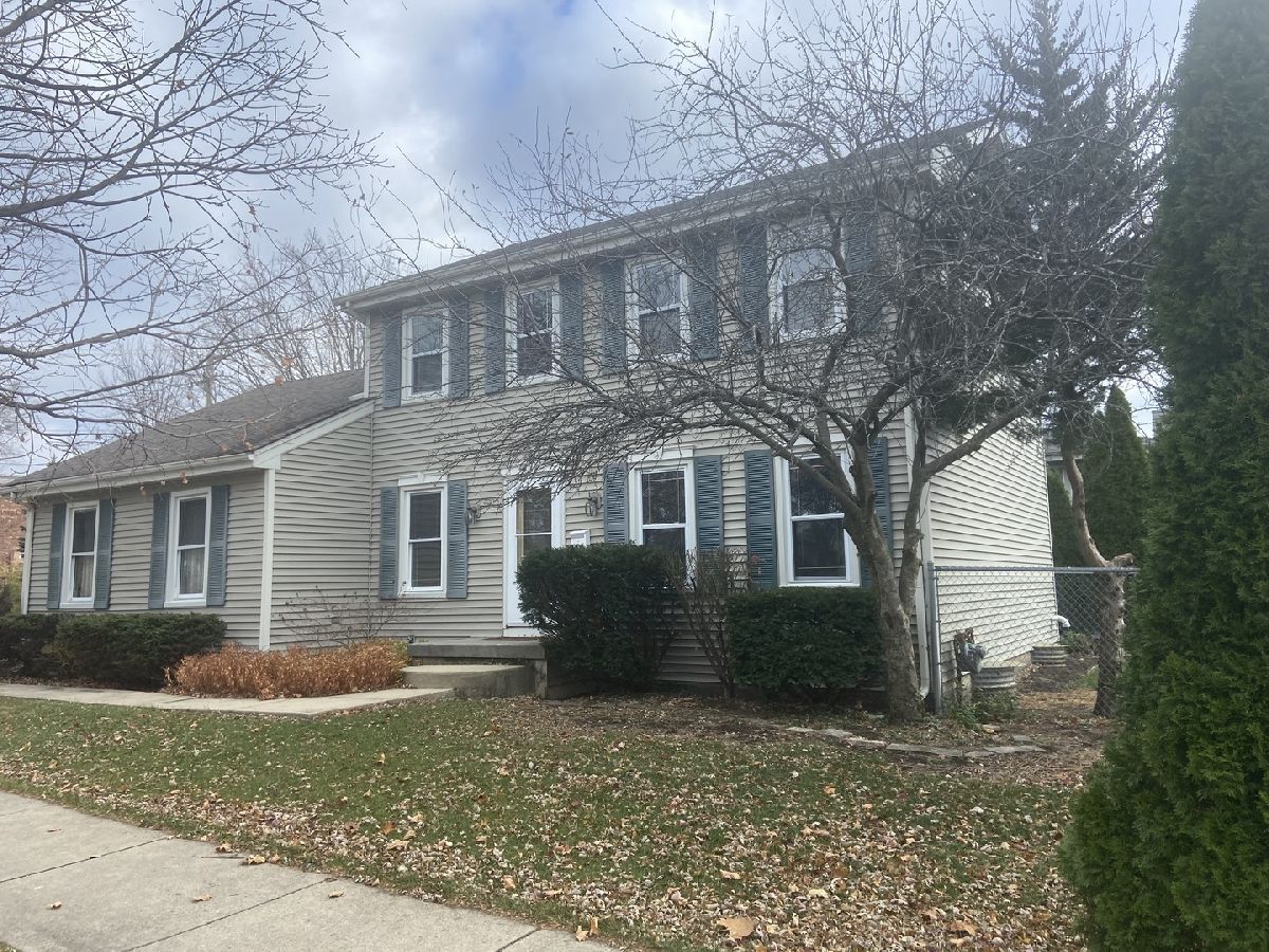 Homes Rented Wheaton Estates Wheaton Illinois, 805 Blanchard