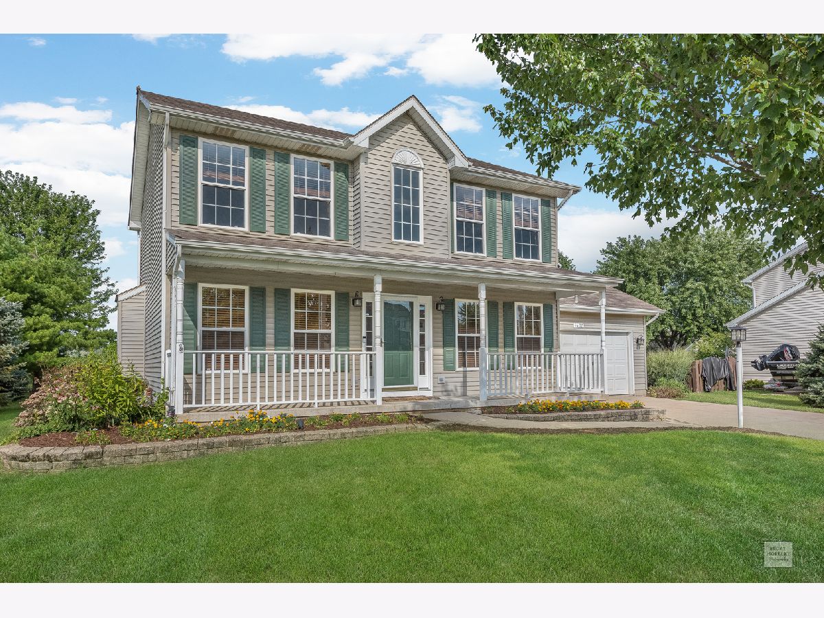 Townhomes & Homes Rented Fox Hill Yorkville Illinois, 1627 Cottonwood