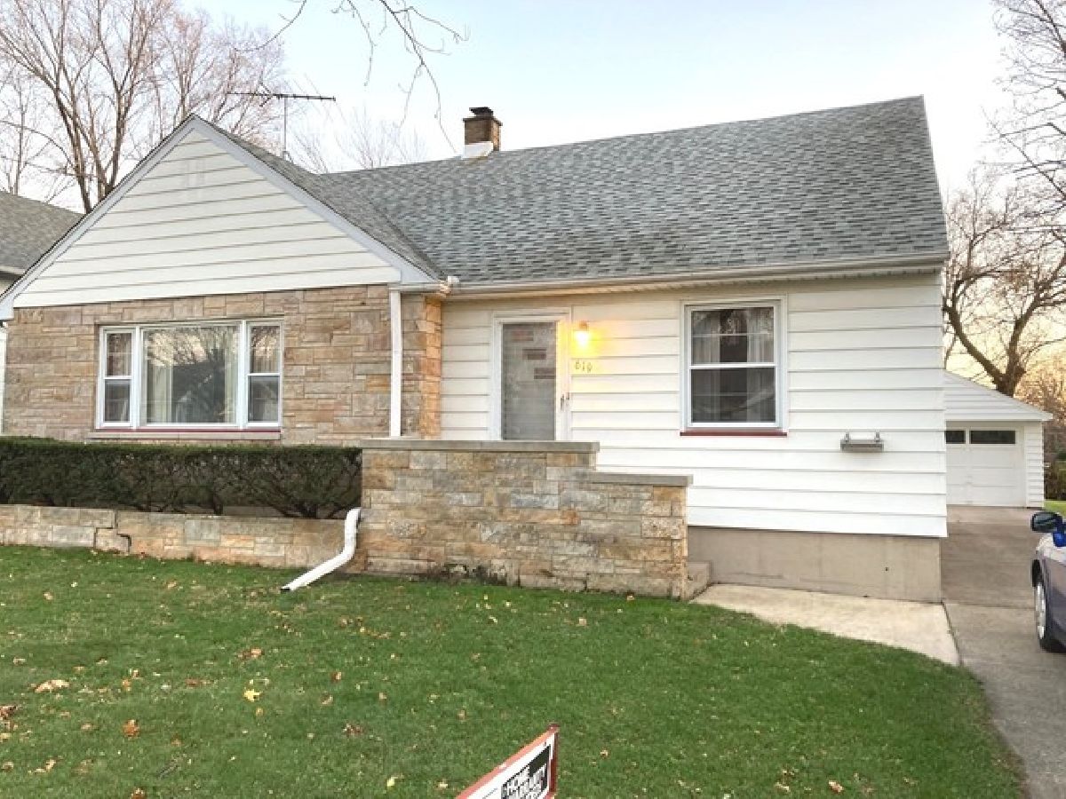 Homes Sold Pigeon Hill Aurora Illinois, 619 Edwards