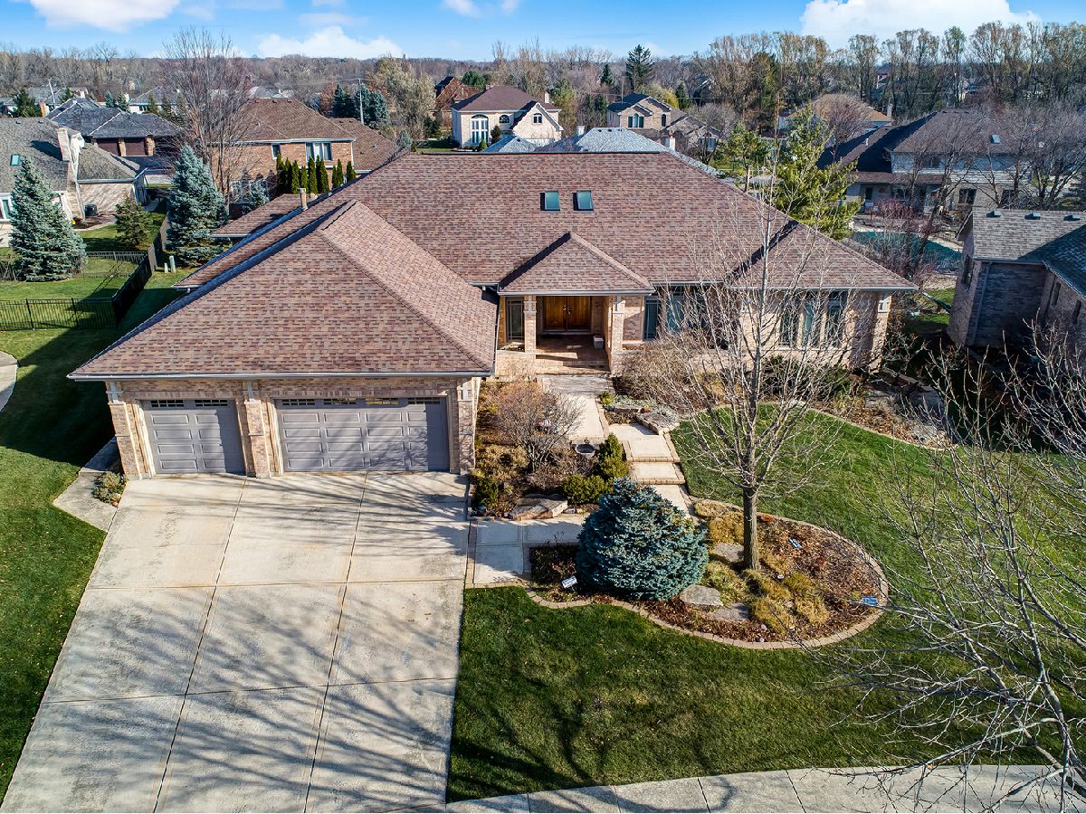 Homes Sold Tara Hill Darien Illinois, 8913 Brandon