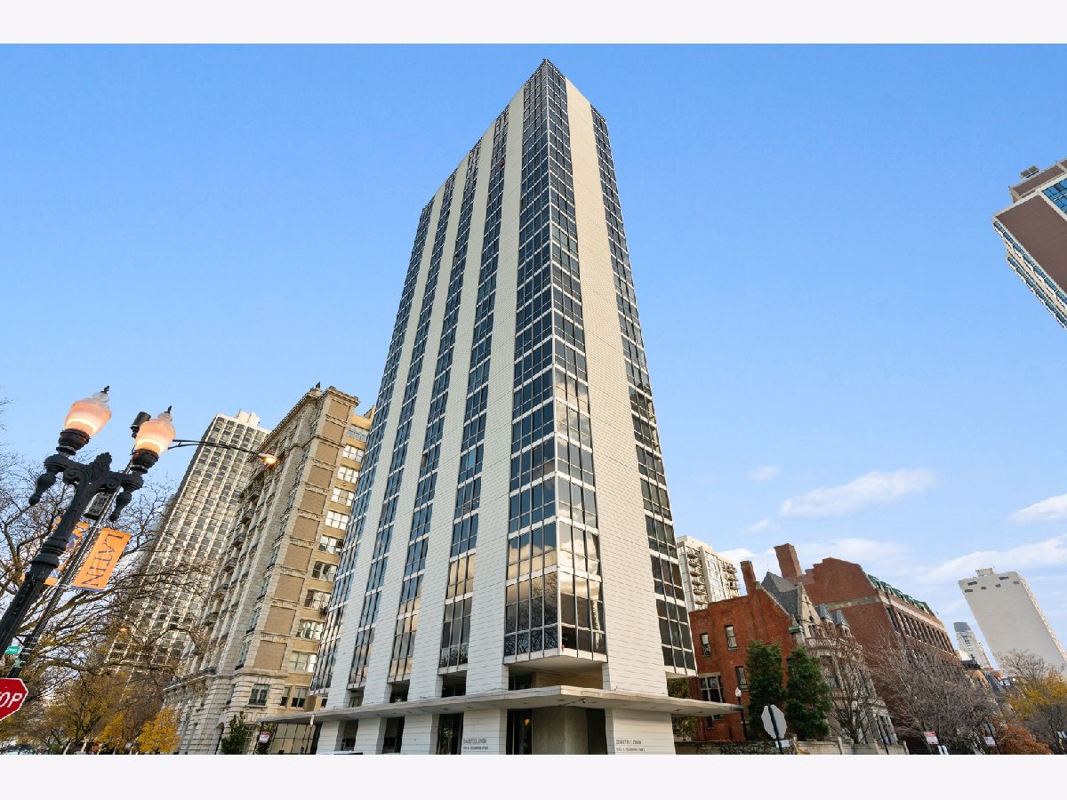Condominiums Sold Constellation Chicago Illinois, 1555 Dearborn