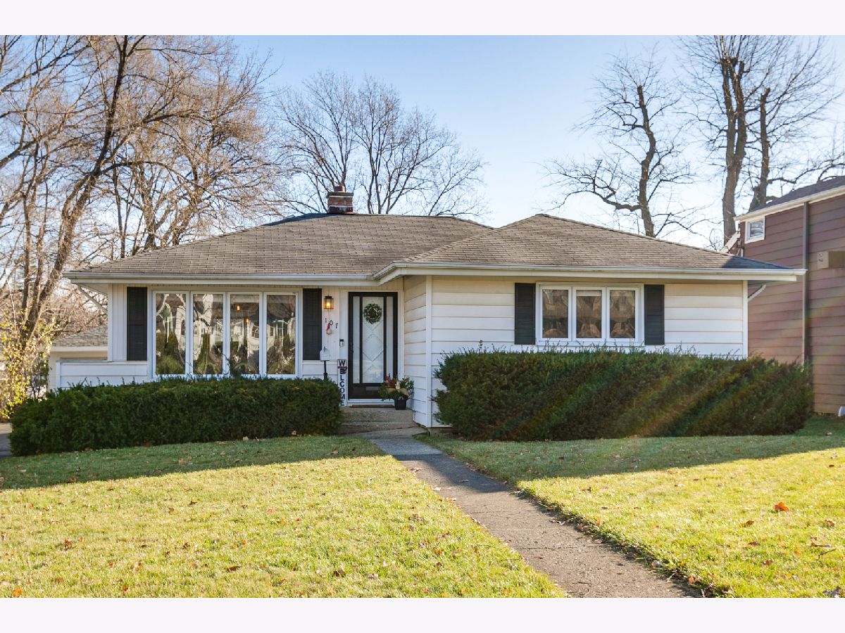 Homes Sold Merrills Garden Palatine Illinois, 107 Ash