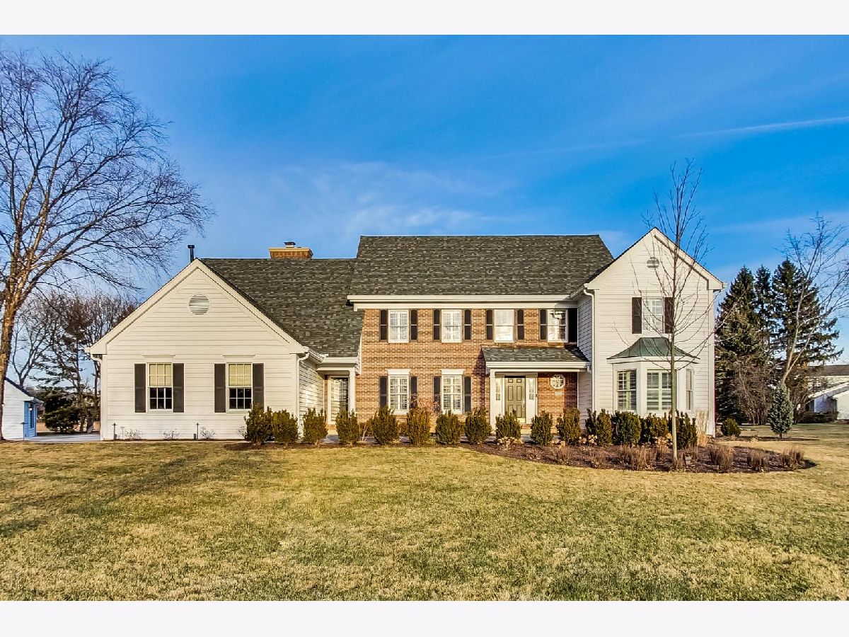 Homes Sold Greenbrier Libertyville Illinois, 200 Fox Run