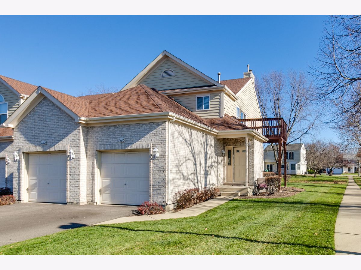 Townhomes & Condos Sold Countyline Algonquin Illinois, 2160 Glacier