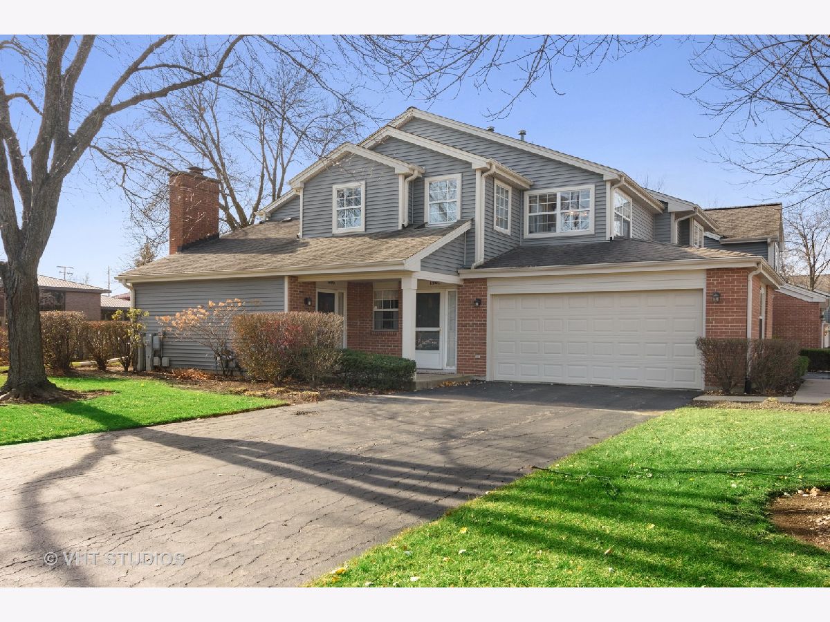 Townhomes & Condos Sold Saint James Arlington Heights Illinois, 1401 Orchard