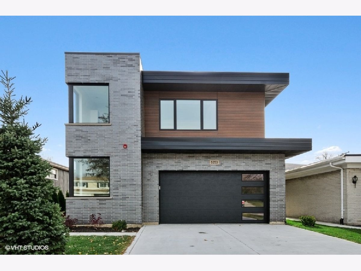 Homes Sold Fairview Skokie Illinois, 5253 Fargo