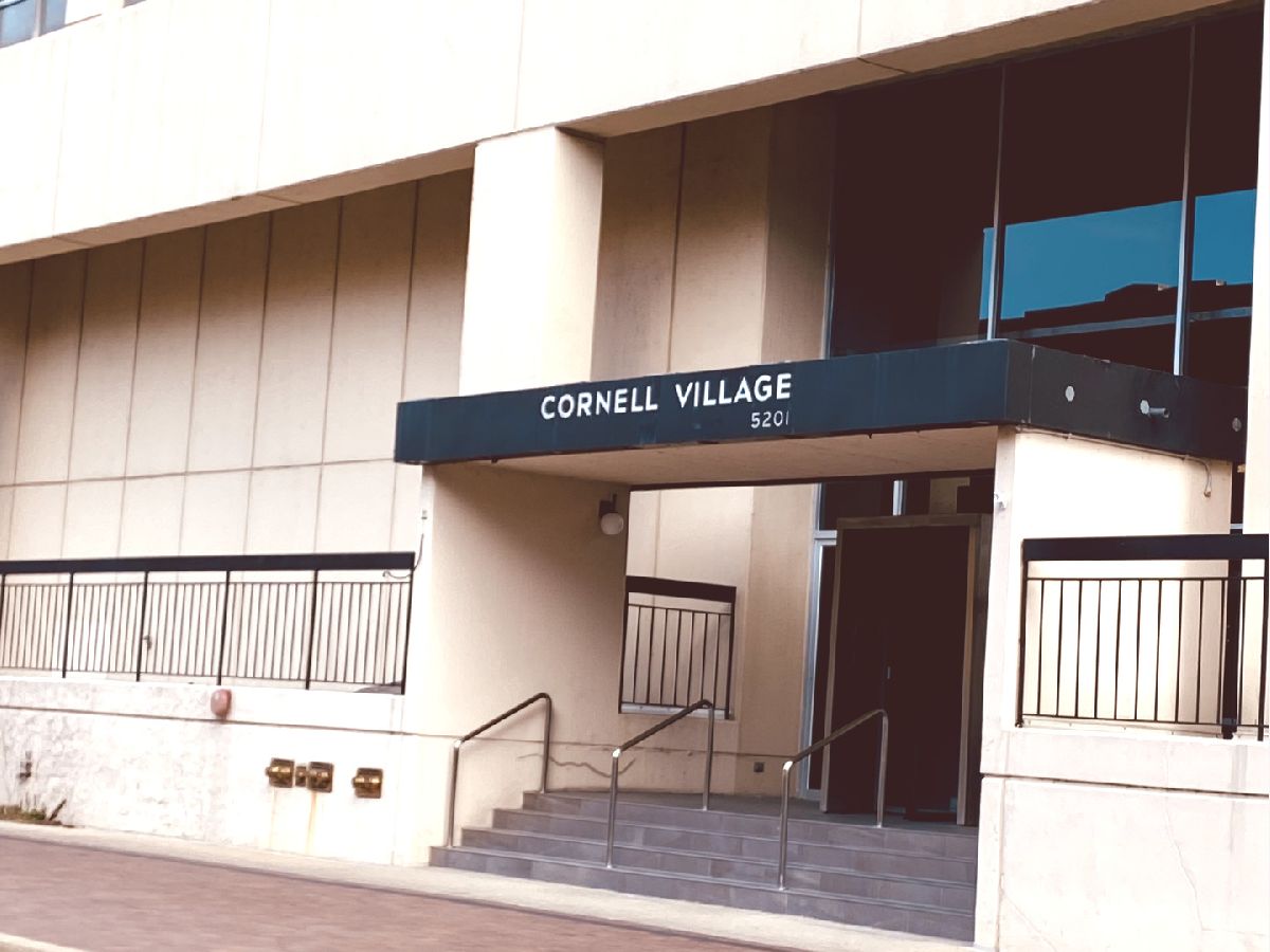 Condos & Townhomes Sold Cornell Village Chicago Illinois, 5201 Cornell