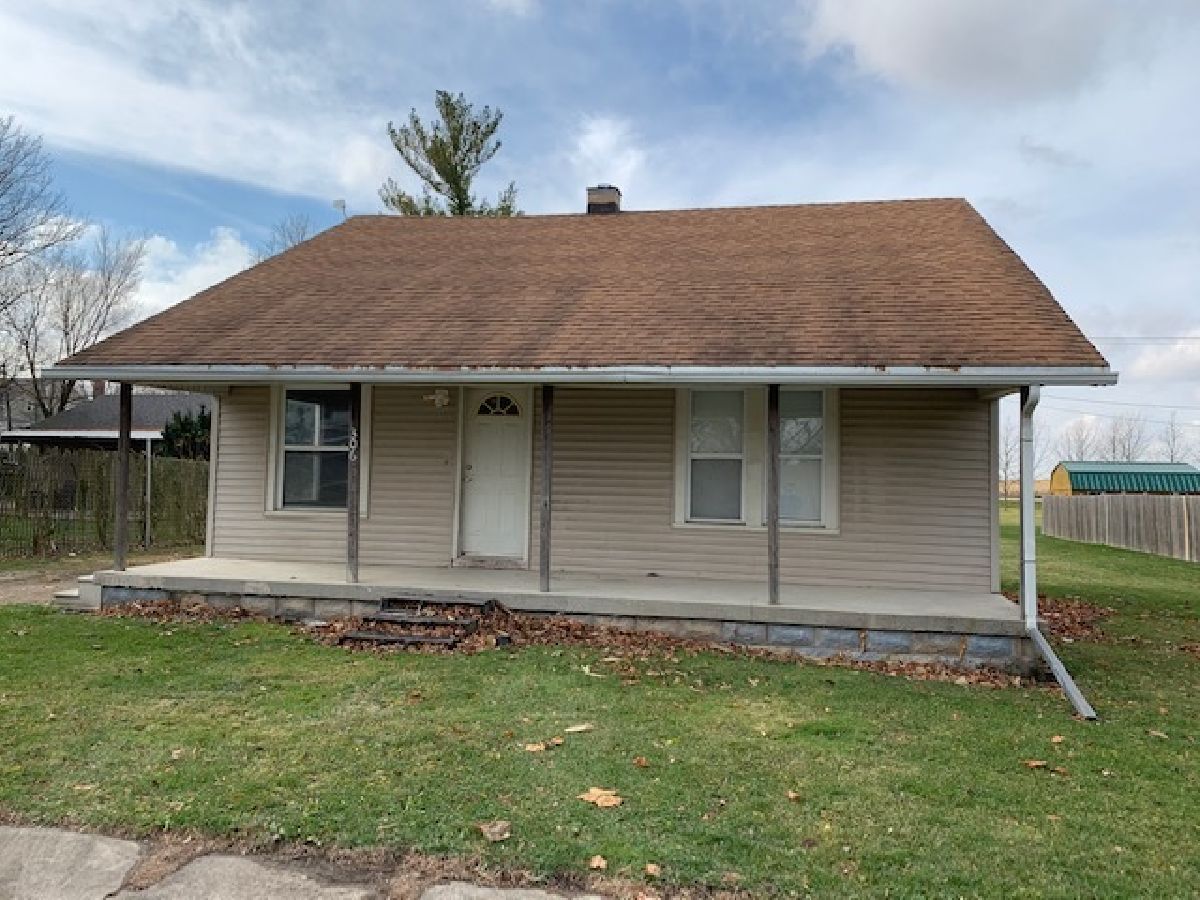  Sold Bellflower Illinois, 306 Latcha