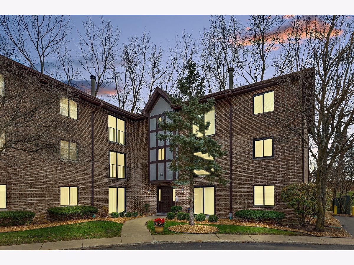 Condominiums Sold Harbor Cove Naperville Illinois, 48 Harbor