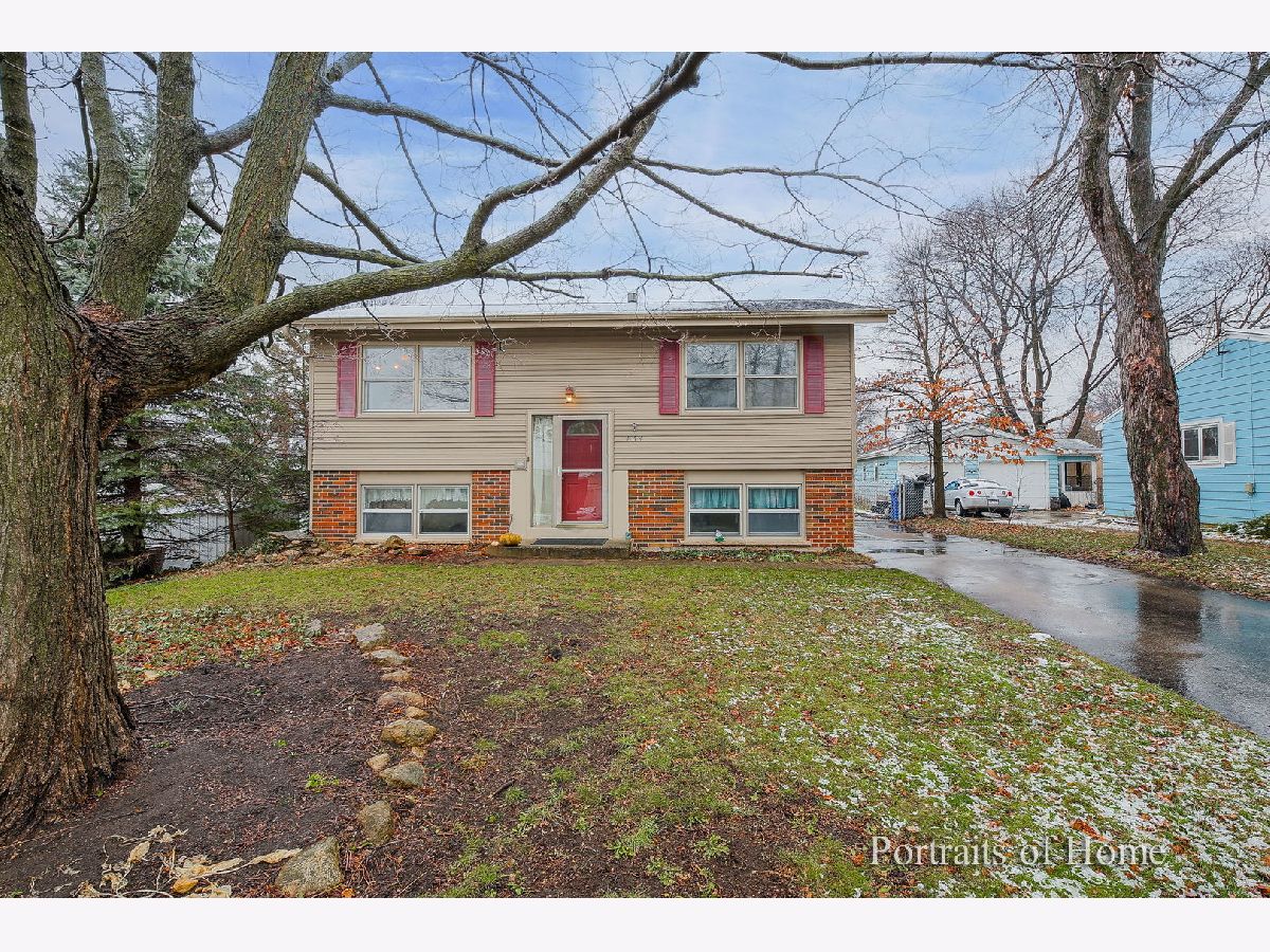 Homes Sold Fox River Crystal Spring South Elgin Illinois, 464 Park
