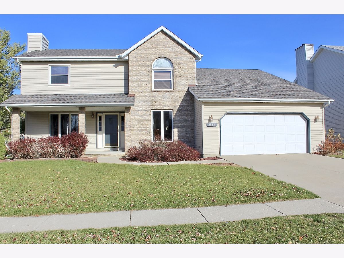 Homes Sold Ridgecrest Bloomington Illinois, 3120 Providence