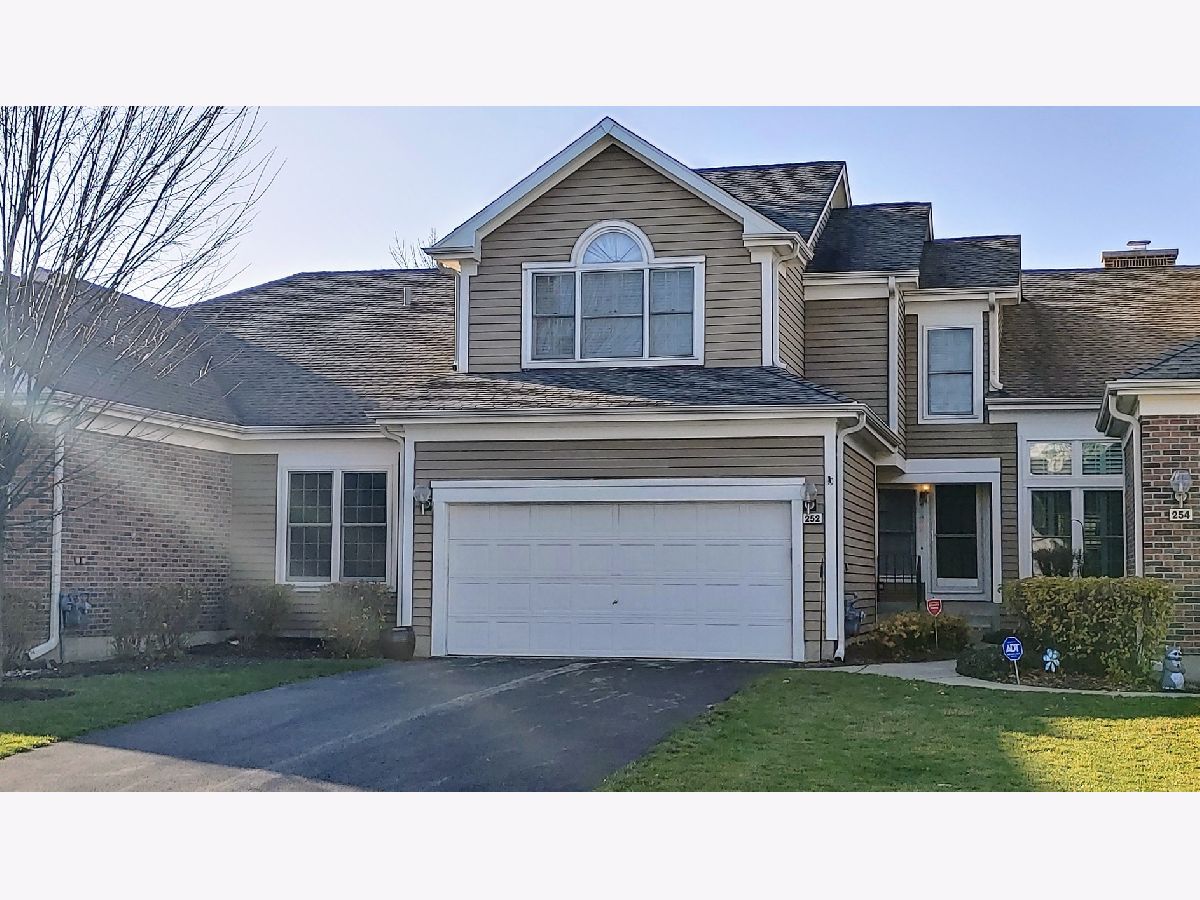 Townhomes & Homes Rented Haverford Schaumburg Illinois, 252 Bridlewood