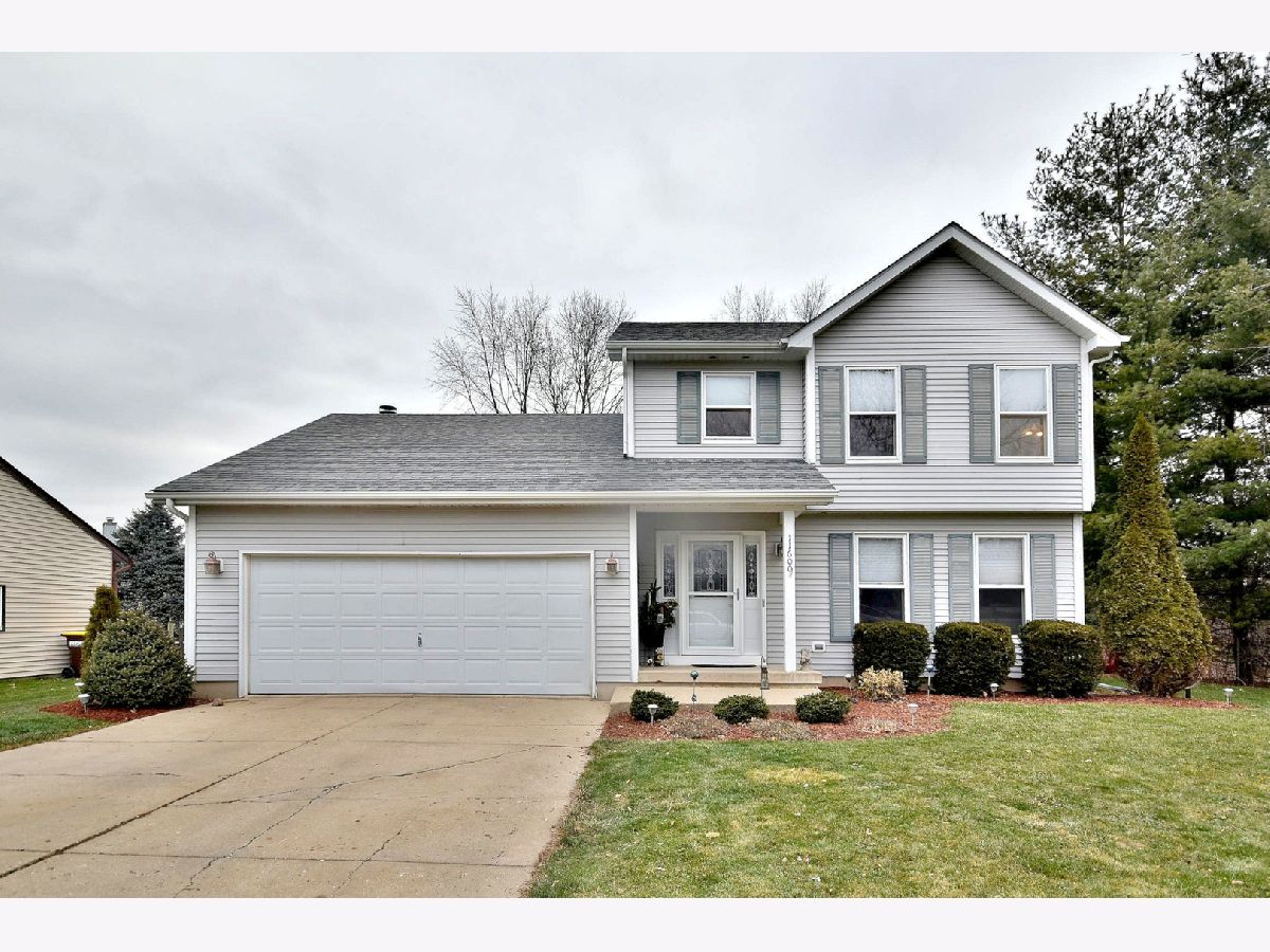 Homes Sold Huntley Highlands Huntley Illinois, 11600 Becky Lee Trace
