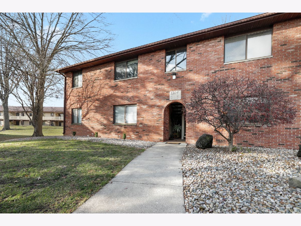  Rented Urbana Illinois, 1304 Christopher