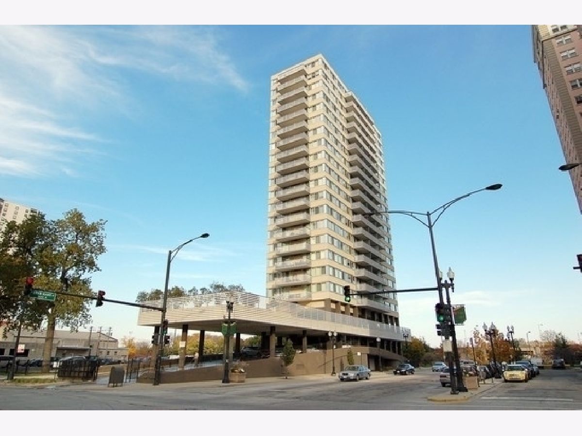 Condominiums Sold Statesman Chicago Illinois, 5601 Sheridan