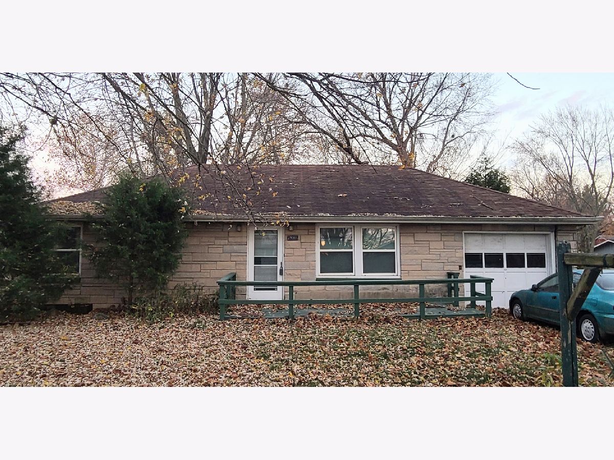 Homes Sold Harden Tolono Illinois, 708 708 Clifford