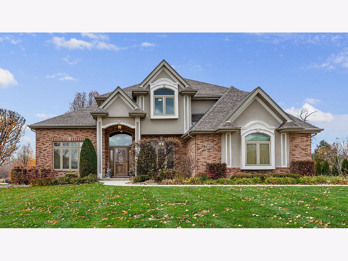 Homes Sold Moorfield Estates Lemont Illinois, 13103 Moorefield