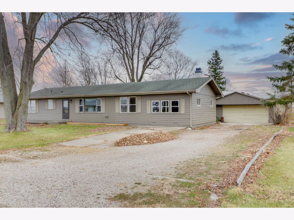 Homes Sold Covell Bloomington Illinois, 10933 Melton