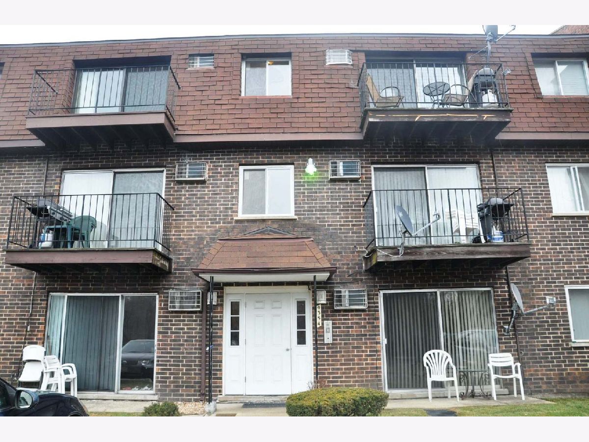 Condominiums Sold Honey Bee Oaks Des Plaines Illinois, 9354 Golf