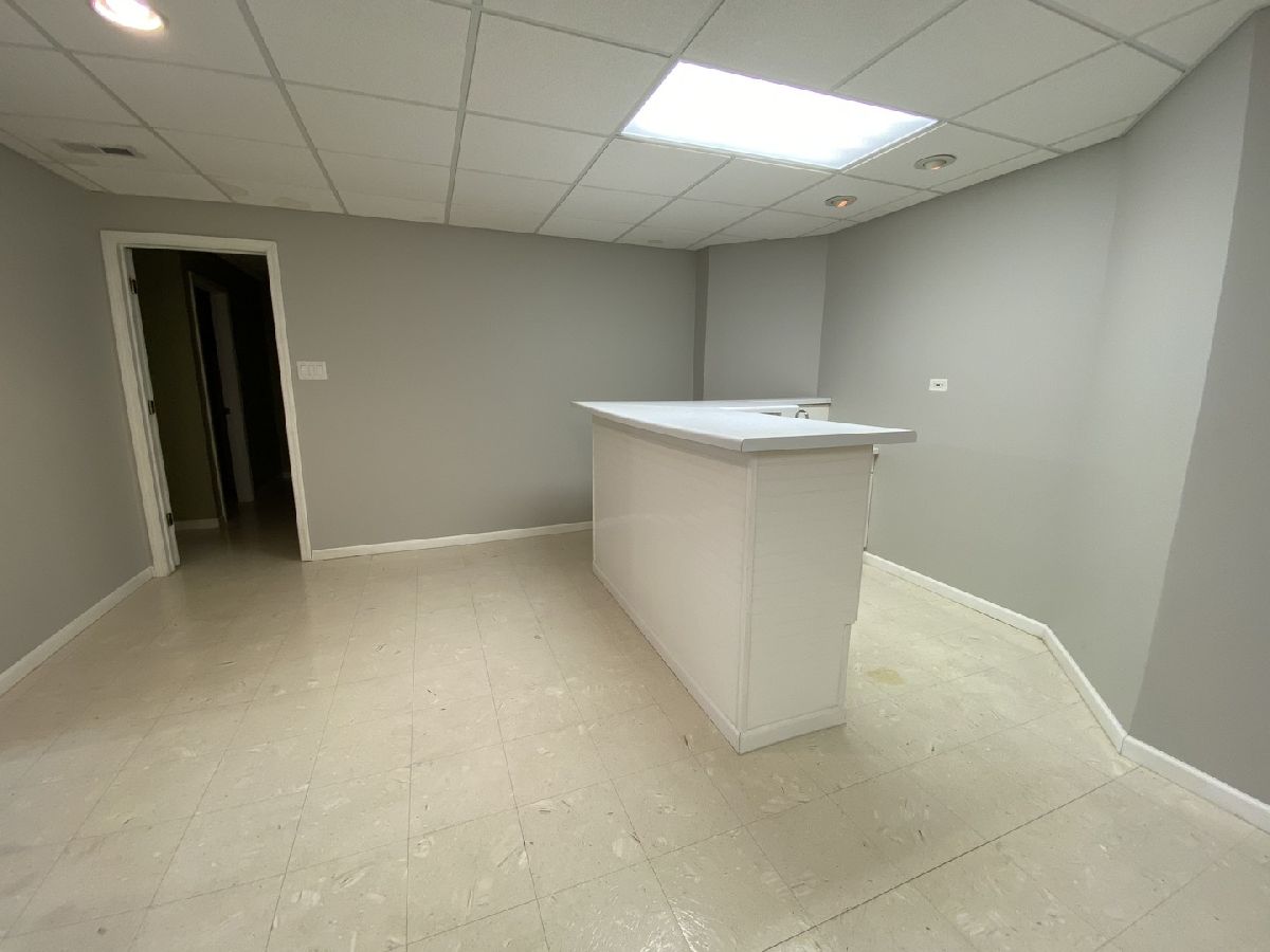 Homes Sold Breton Lakes Willowbrook Illinois, 6418 Emerald