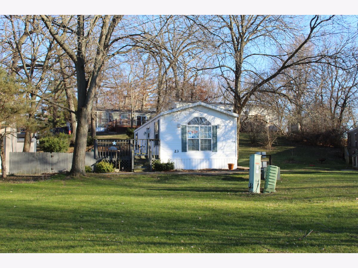 Subdivision Sold Harbor Lites Mchenry Illinois, 1009 Bay