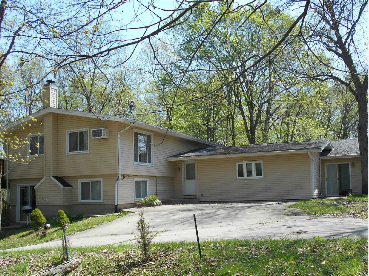  Rented Varna Illinois, 1551 Lake Wildwood
