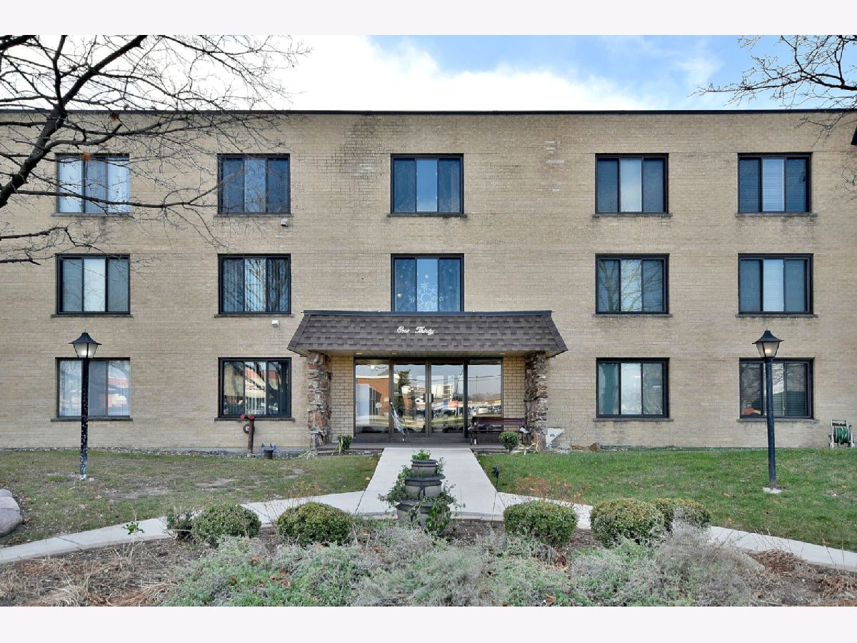 Condominiums Sold Brentwood Condos Elmhurst Illinois, 130 Grand