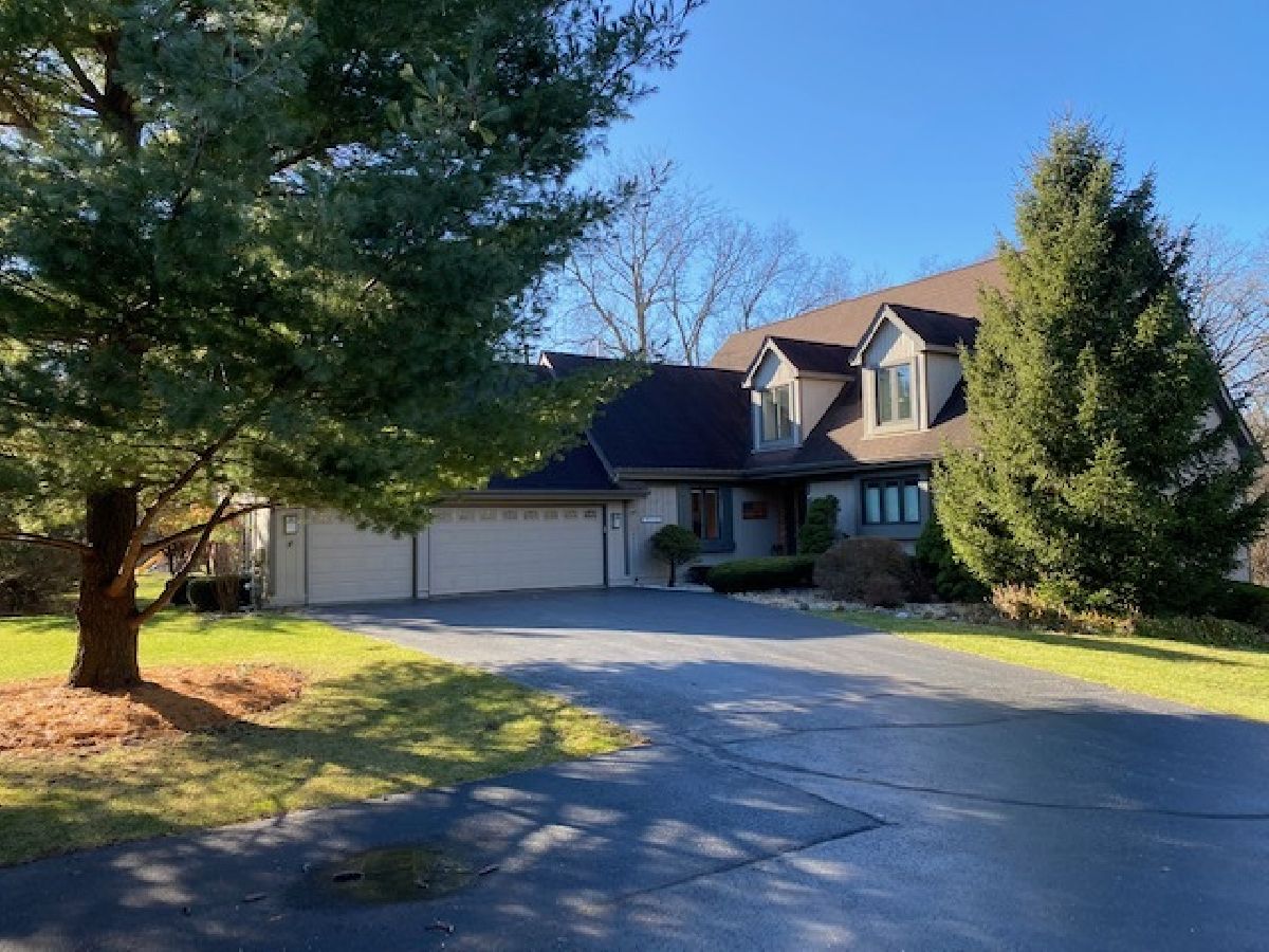 Homes Sold Glengarry Woodstock Illinois, 15111 Shamrock