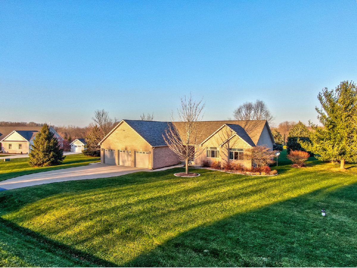 Homes Sold Hidden Bluffs Ottawa Illinois, 1539 2659th