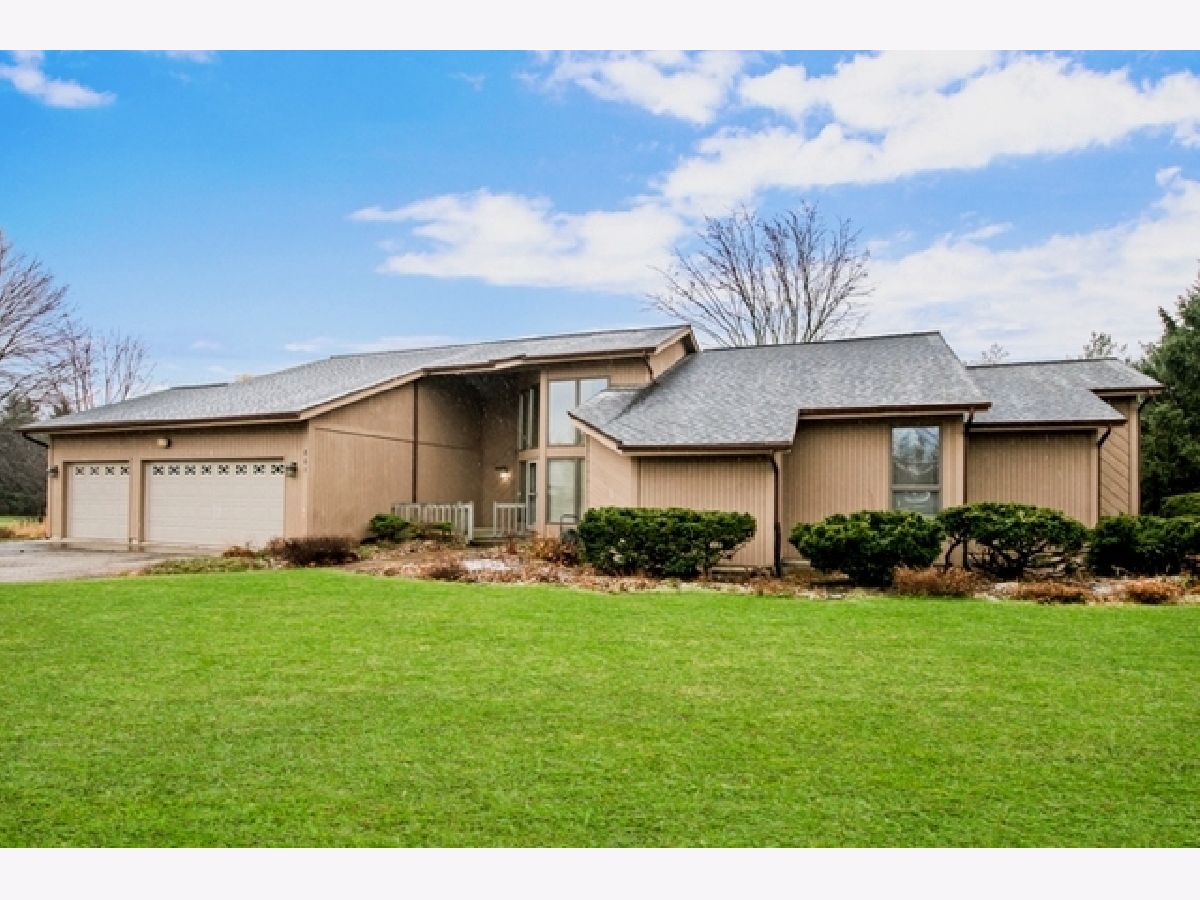 Homes Sold Ishnala Country Estates Lake Villa Illinois, 801 Apache