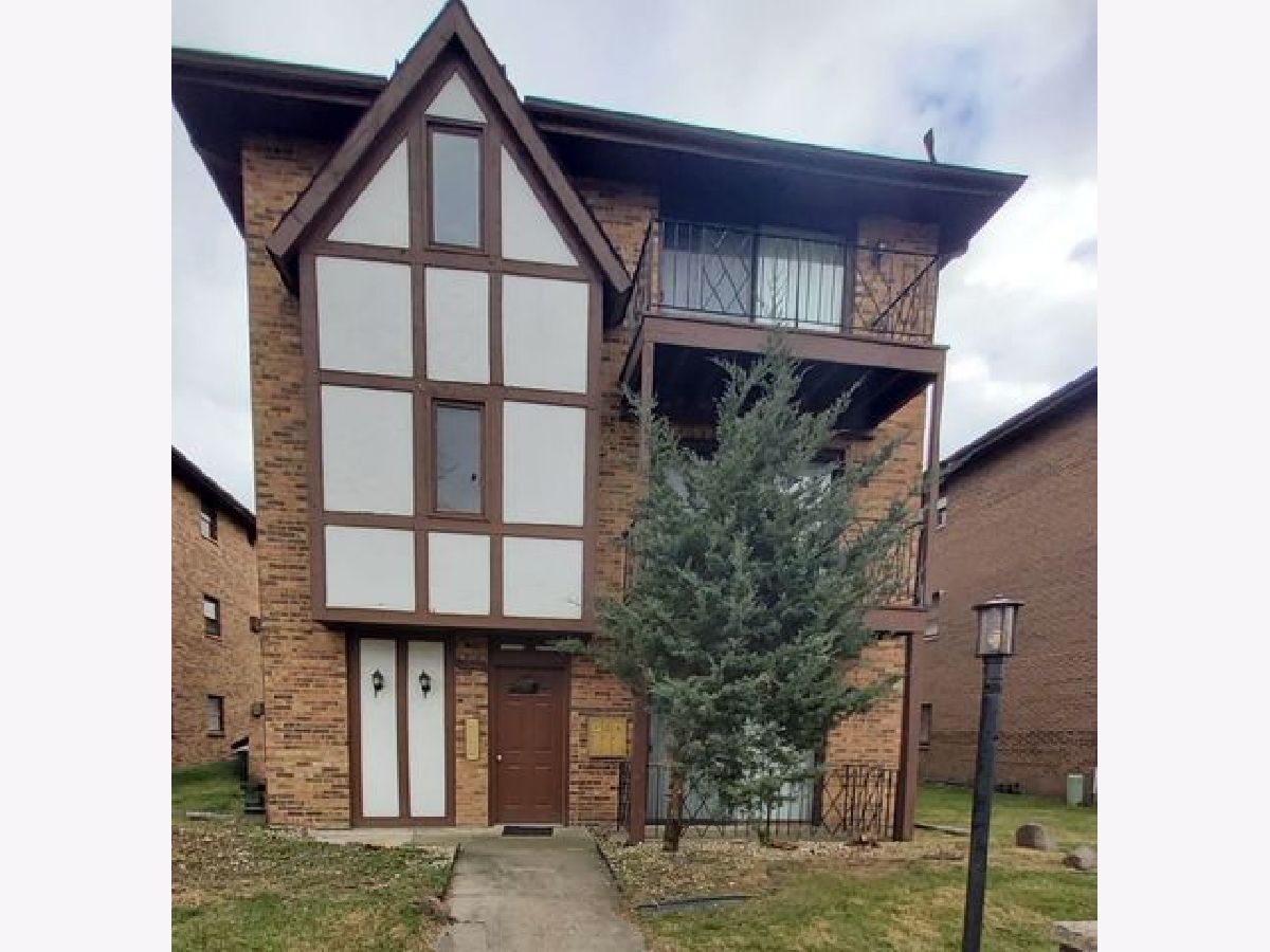  Rented East Hazel Crest Illinois, 17307 Lathrop