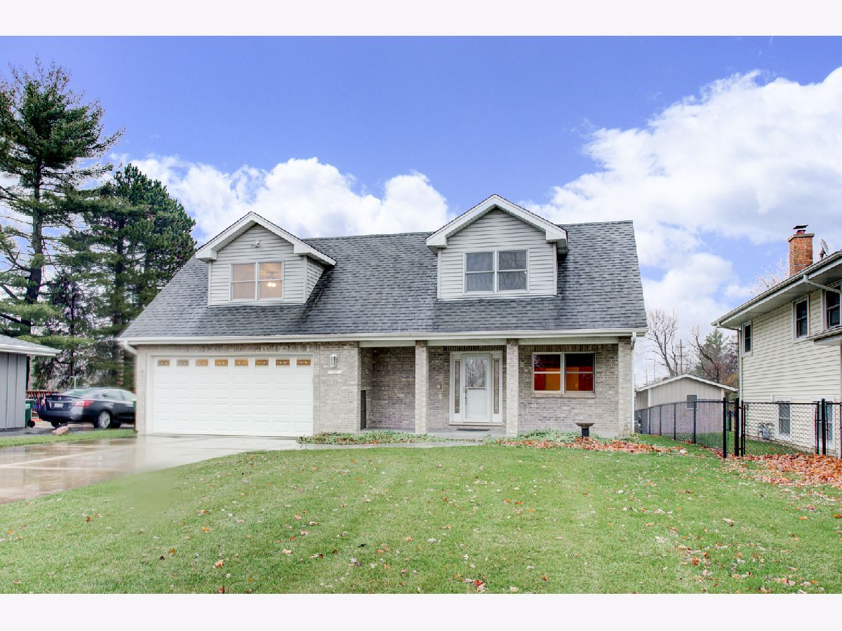 Homes Sold Arlington Crest Palatine Illinois, 755 Warren