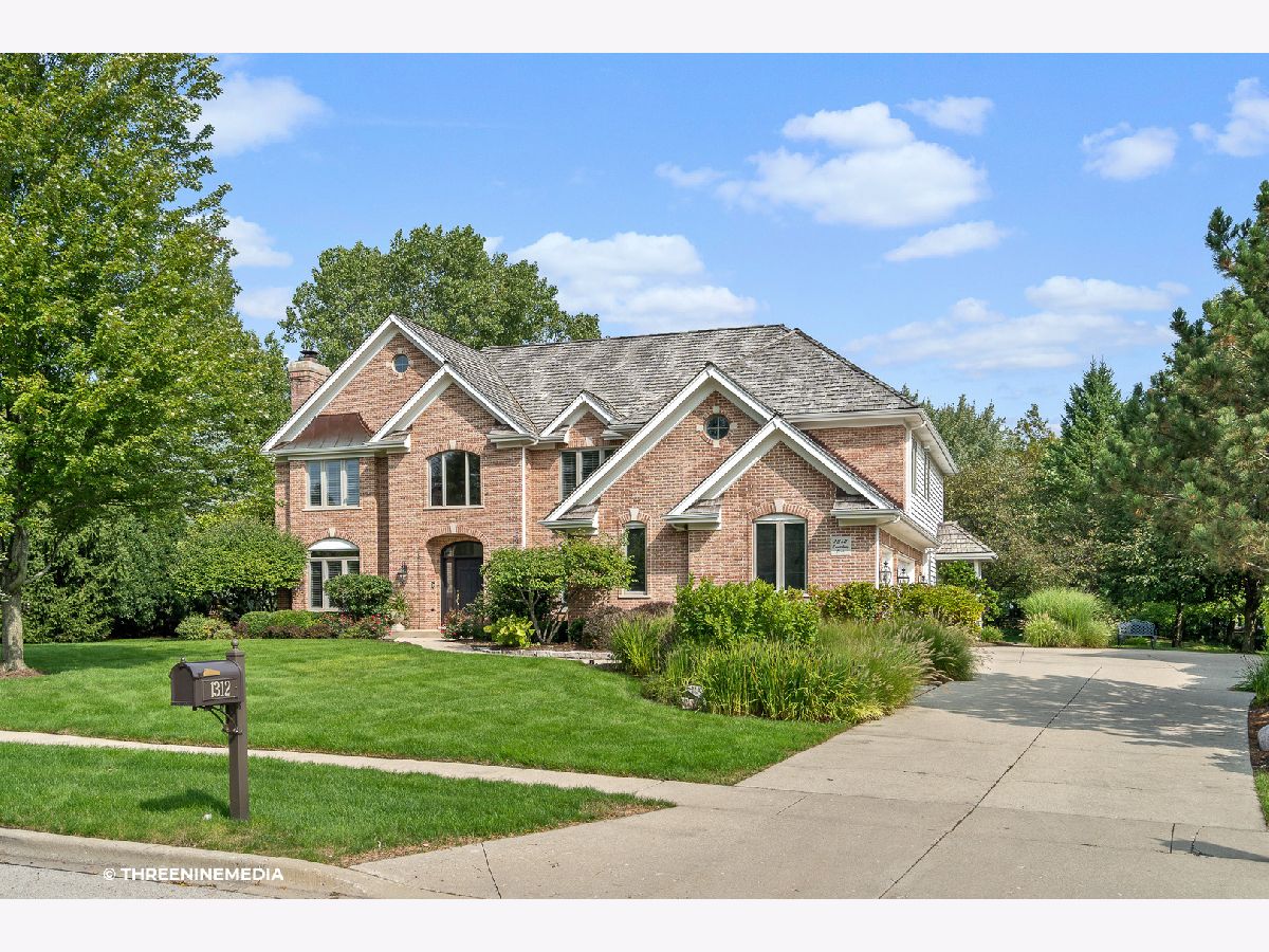 Homes Sold Canterbury Libertyville Illinois, 1312 Canterbury