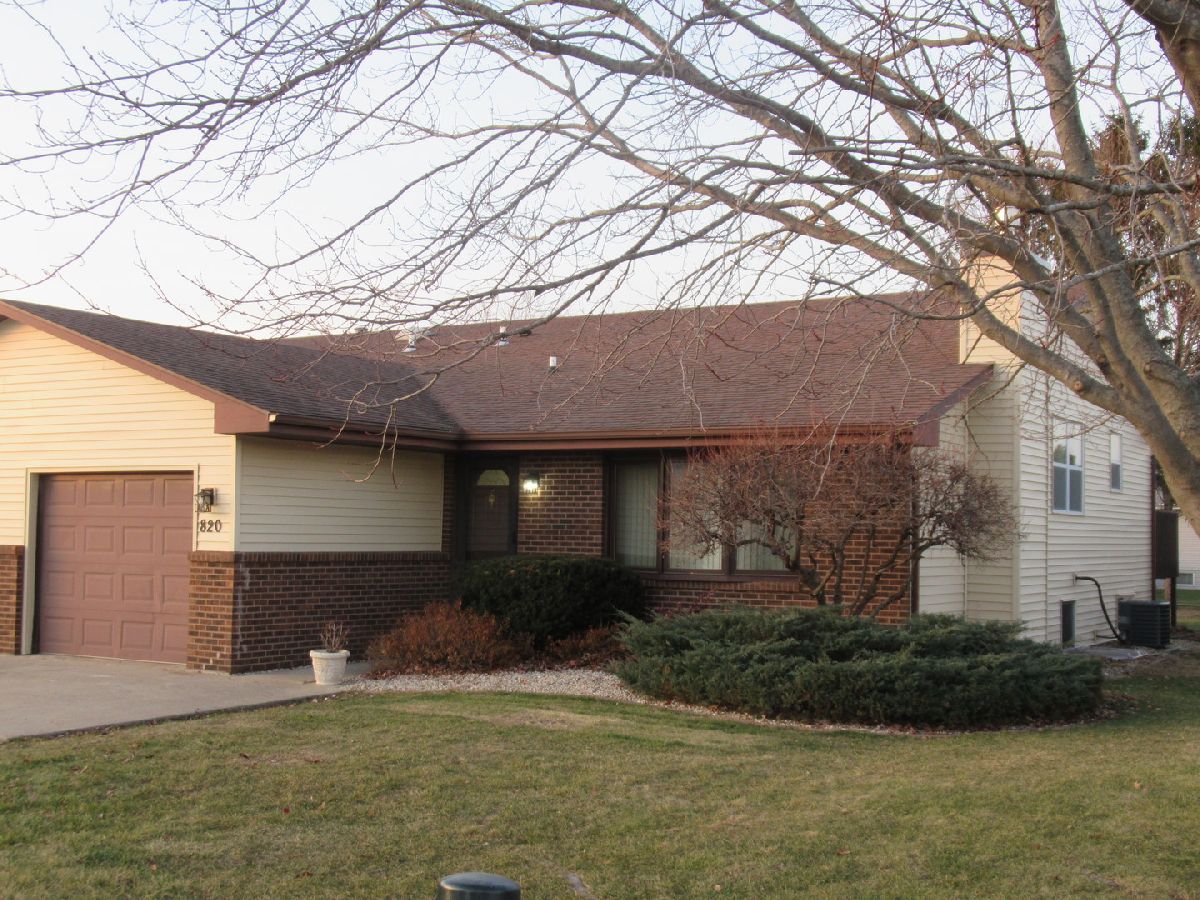 Homes & Townhomes Sold Briarcrest Ottawa Illinois, 820 Mckinley