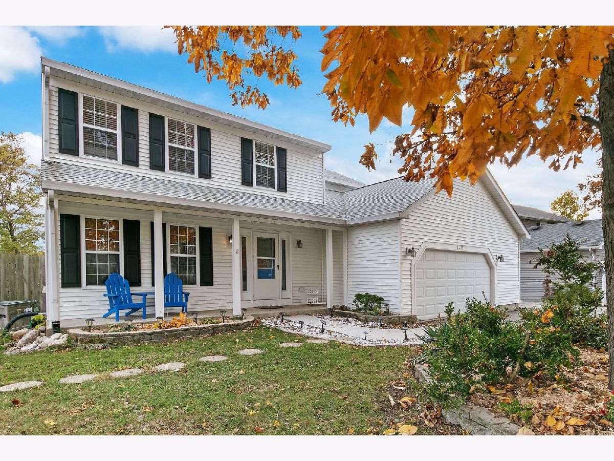 Homes Sold Hickory Cove Fox Lake Illinois, 8403 Birch