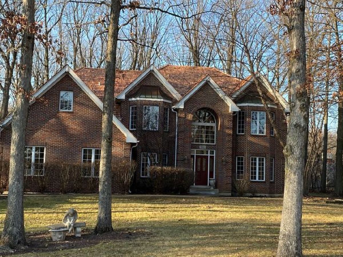 Homes Rented Falling Water Burr Ridge Illinois, 9660 Pacific