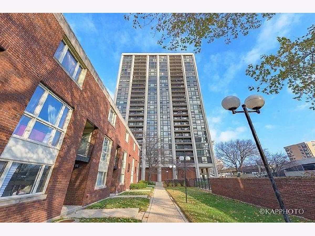 Condos & Townhomes Sold Stratford South Commons Chicago Illinois, 2605 Indiana