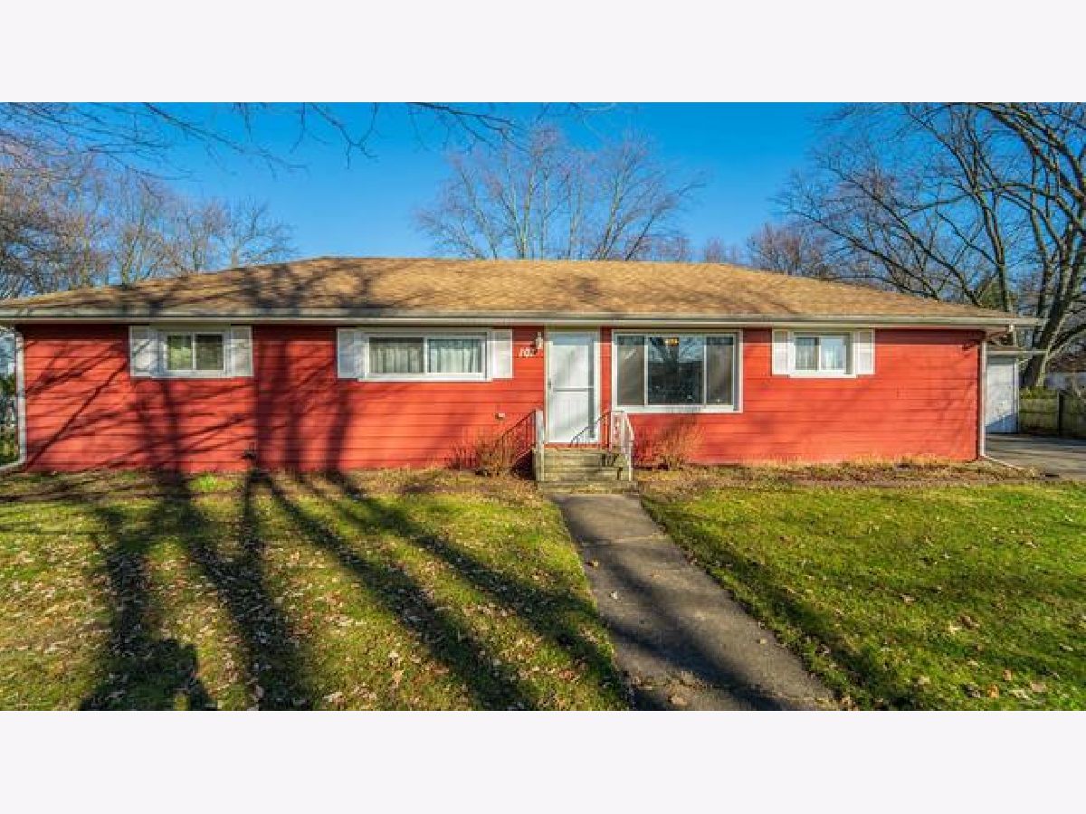  Sold Laporte Indiana, 107 Hedge