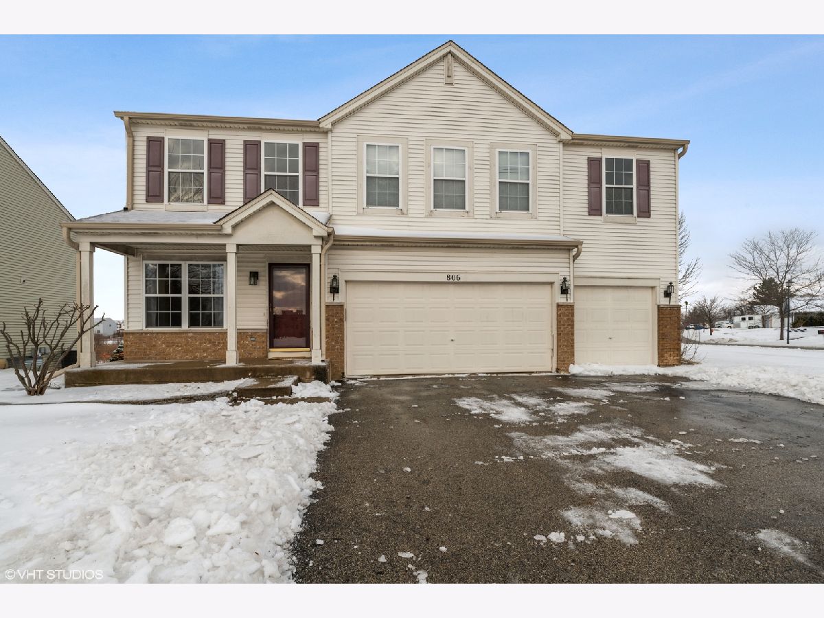 Homes Sold Chesapeake Trails Round Lake Heights Illinois, 806 Chesapeake