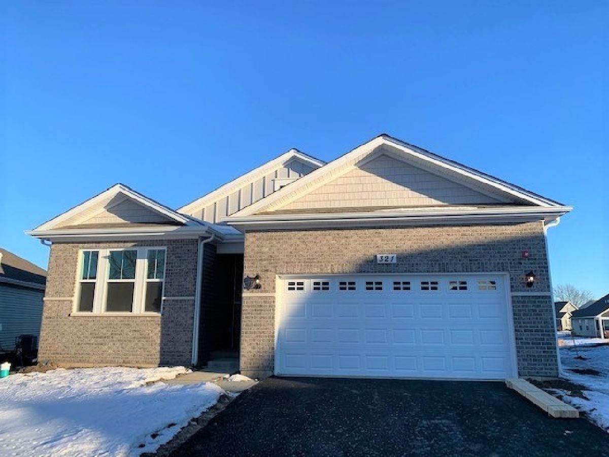 Homes Sold Wentworth Gurnee Illinois, 321 South Fork